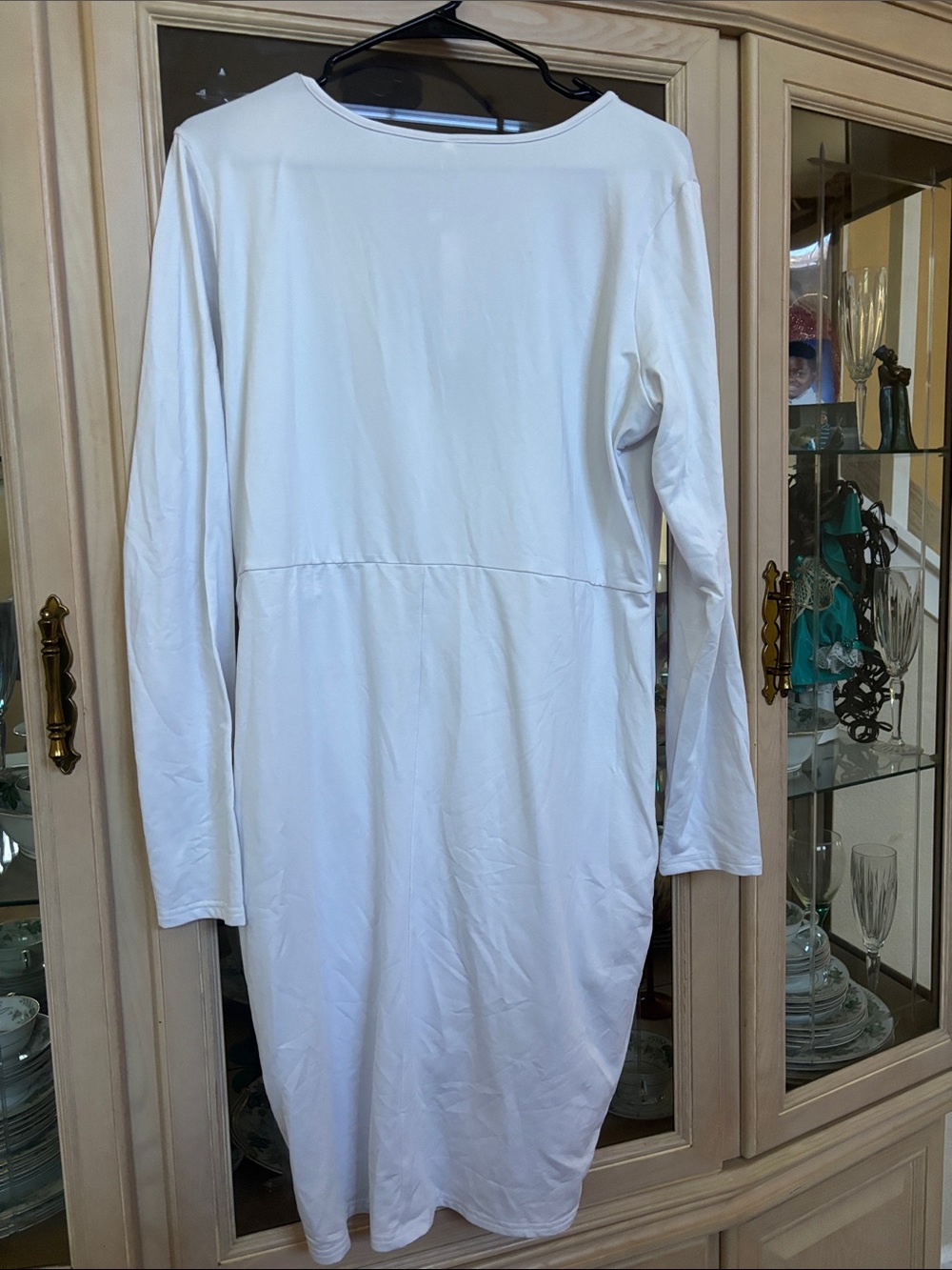 Classic White Long-Sleeve Wrap Dress - Picture 8 of 10
